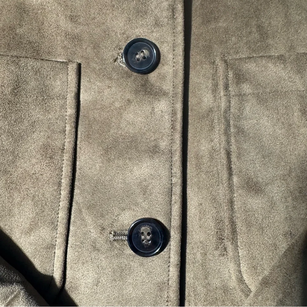 ONLY Faux Suede Jacket – Size XS – Brown Cropped Button Front Capsule Wardeobe - Picture 4 of 10